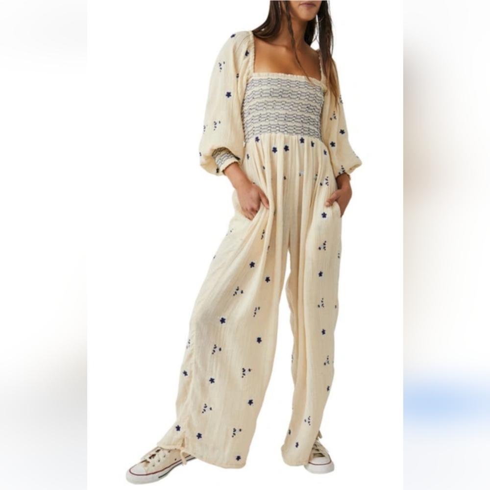 Free People Dahlia Floral Embroidered Jumpsuit "Washed Out" Ecru Gauze Sz M